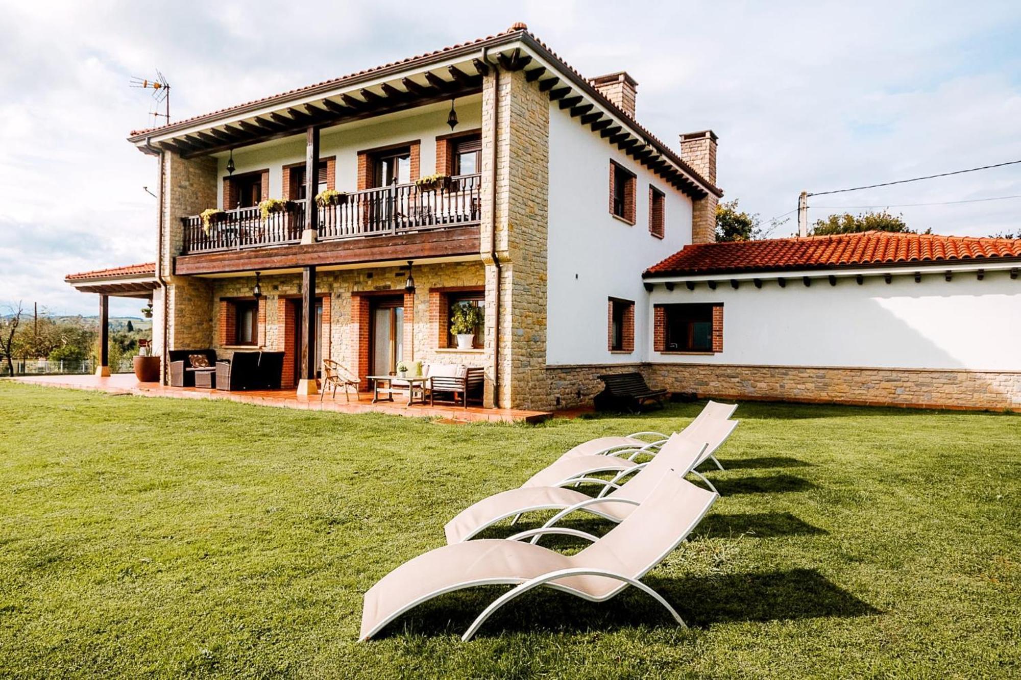 Villa Tiviti Овьедо Экстерьер фото