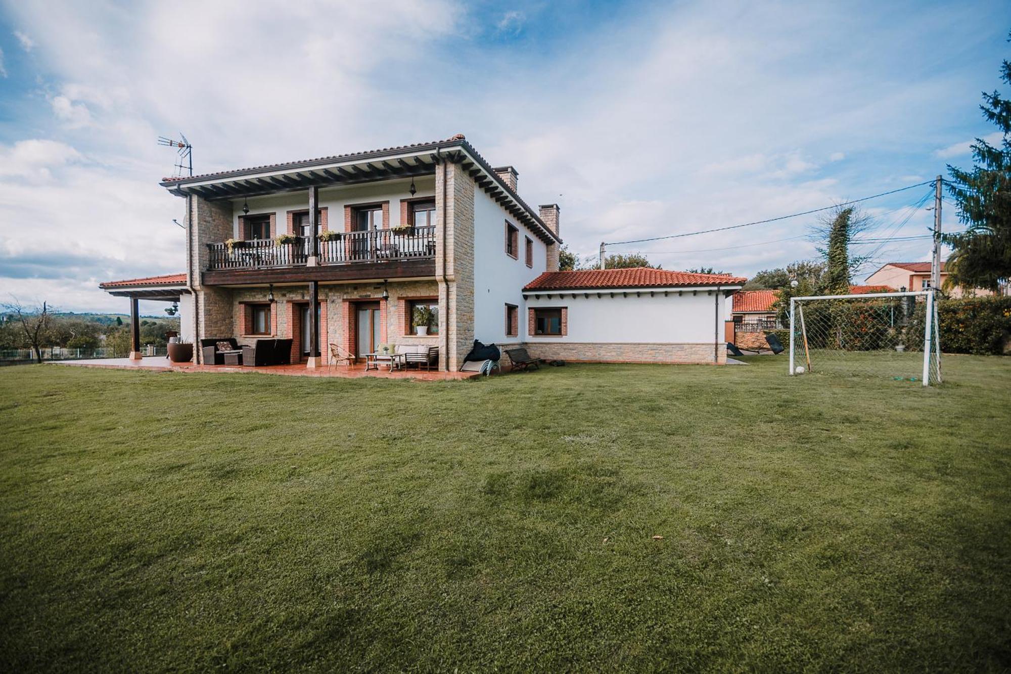 Villa Tiviti Овьедо Экстерьер фото