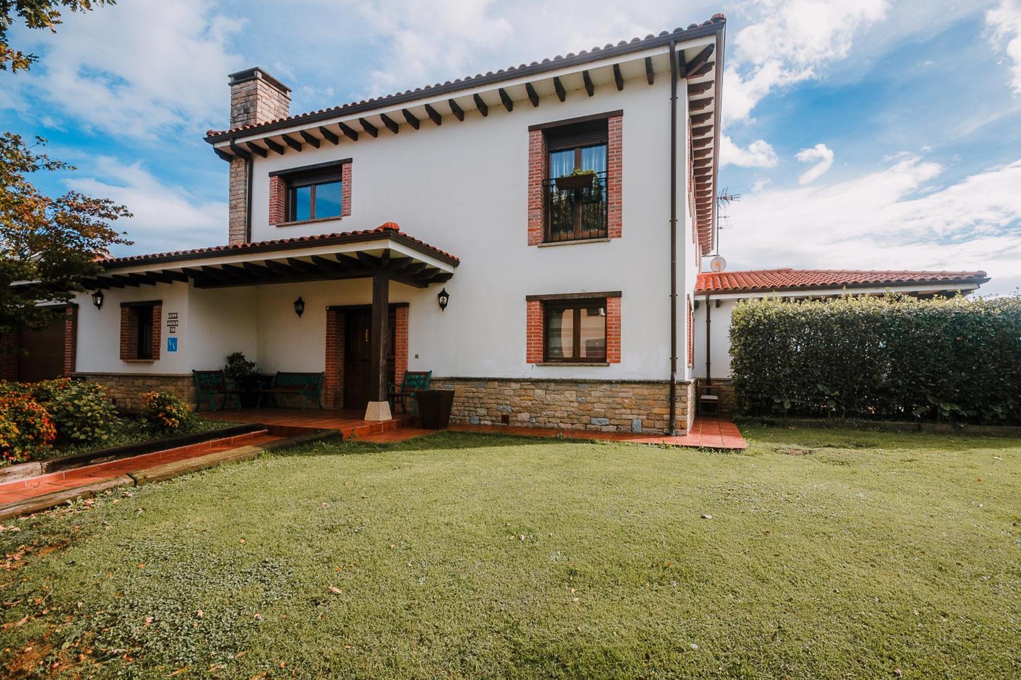 Villa Tiviti Овьедо Экстерьер фото
