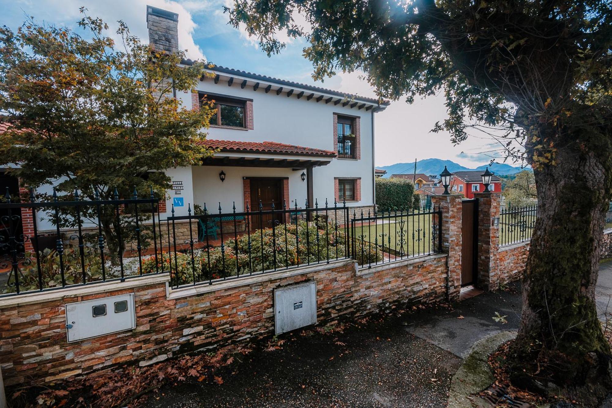 Villa Tiviti Овьедо Экстерьер фото