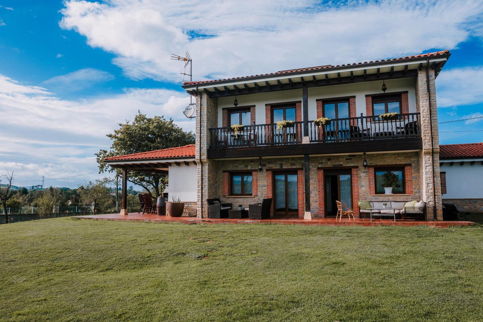 Villa Tiviti Овьедо Экстерьер фото