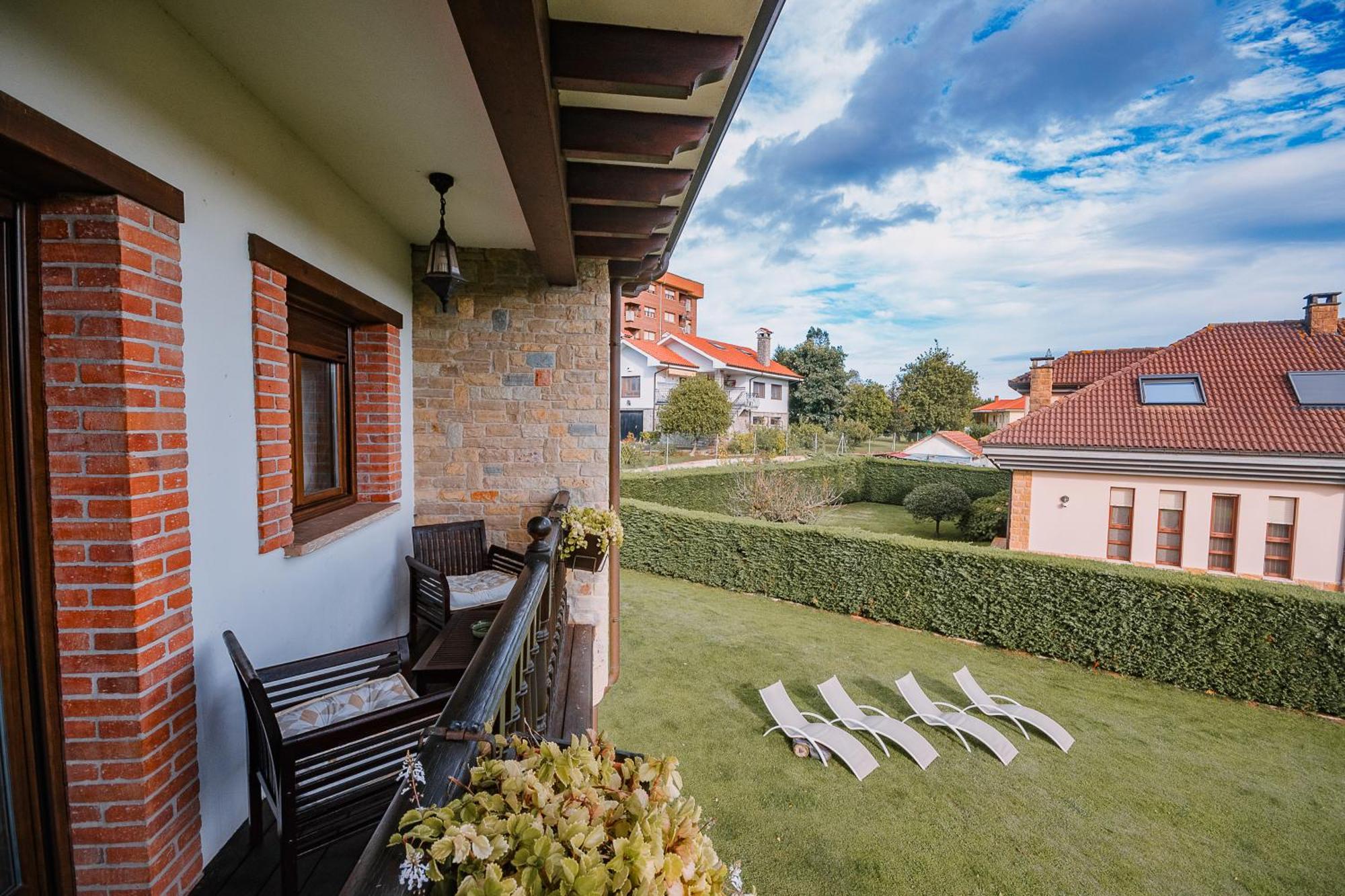 Villa Tiviti Овьедо Экстерьер фото