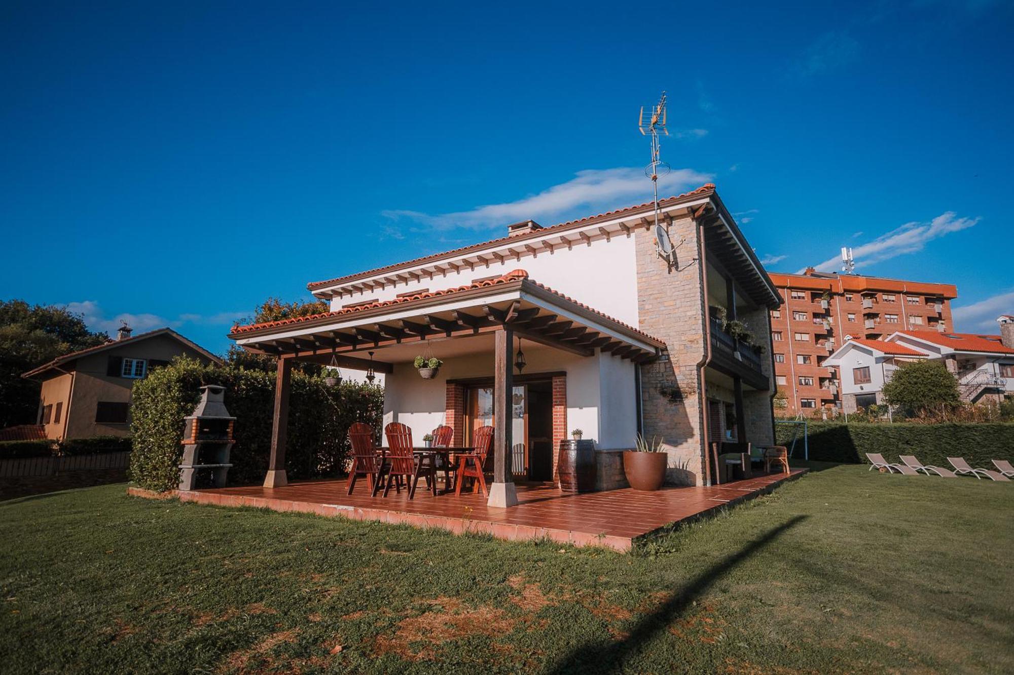 Villa Tiviti Овьедо Экстерьер фото