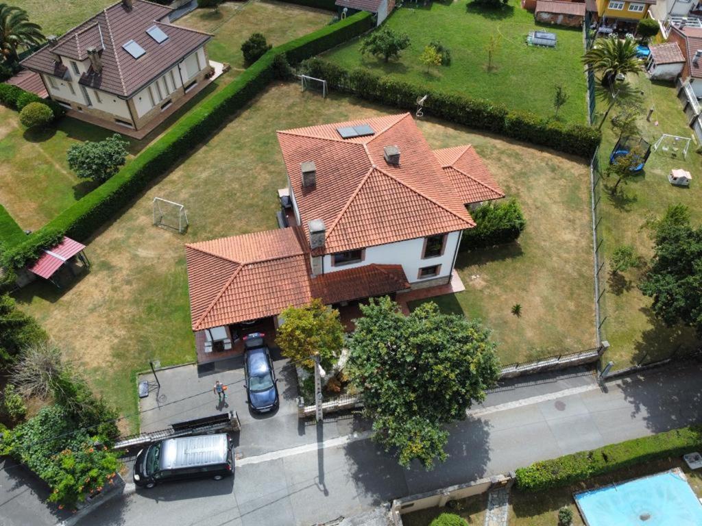 Villa Tiviti Овьедо Экстерьер фото